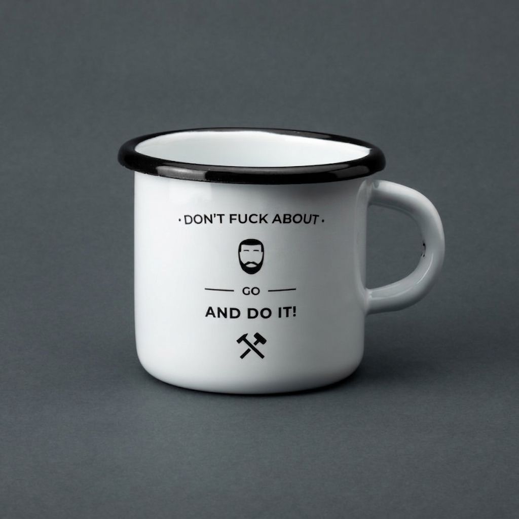 Емальований кухоль з принтом "Don't fuck about go and do it" білий , 400 мл  - фото 1