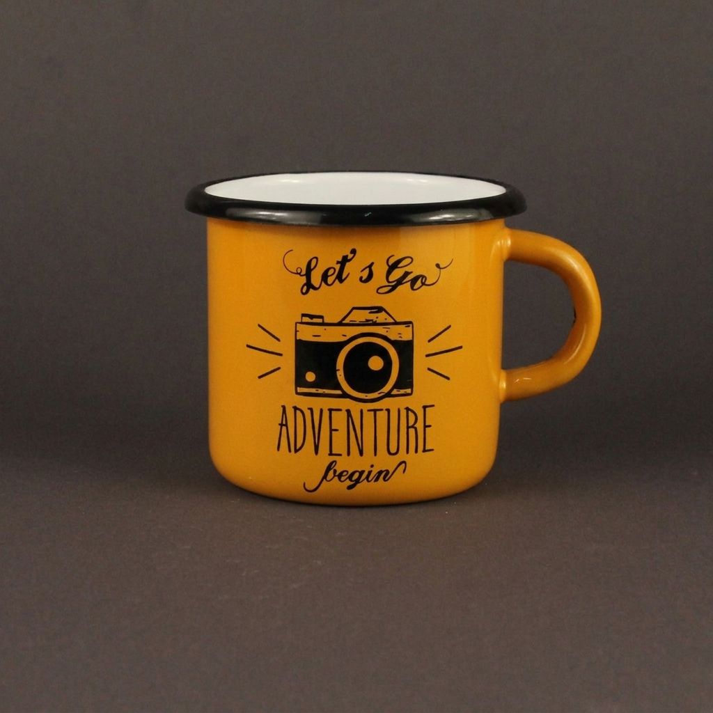 Емальований кухоль з принтом "Let's go adventure begin" жовтий, 400 мл - фото 1